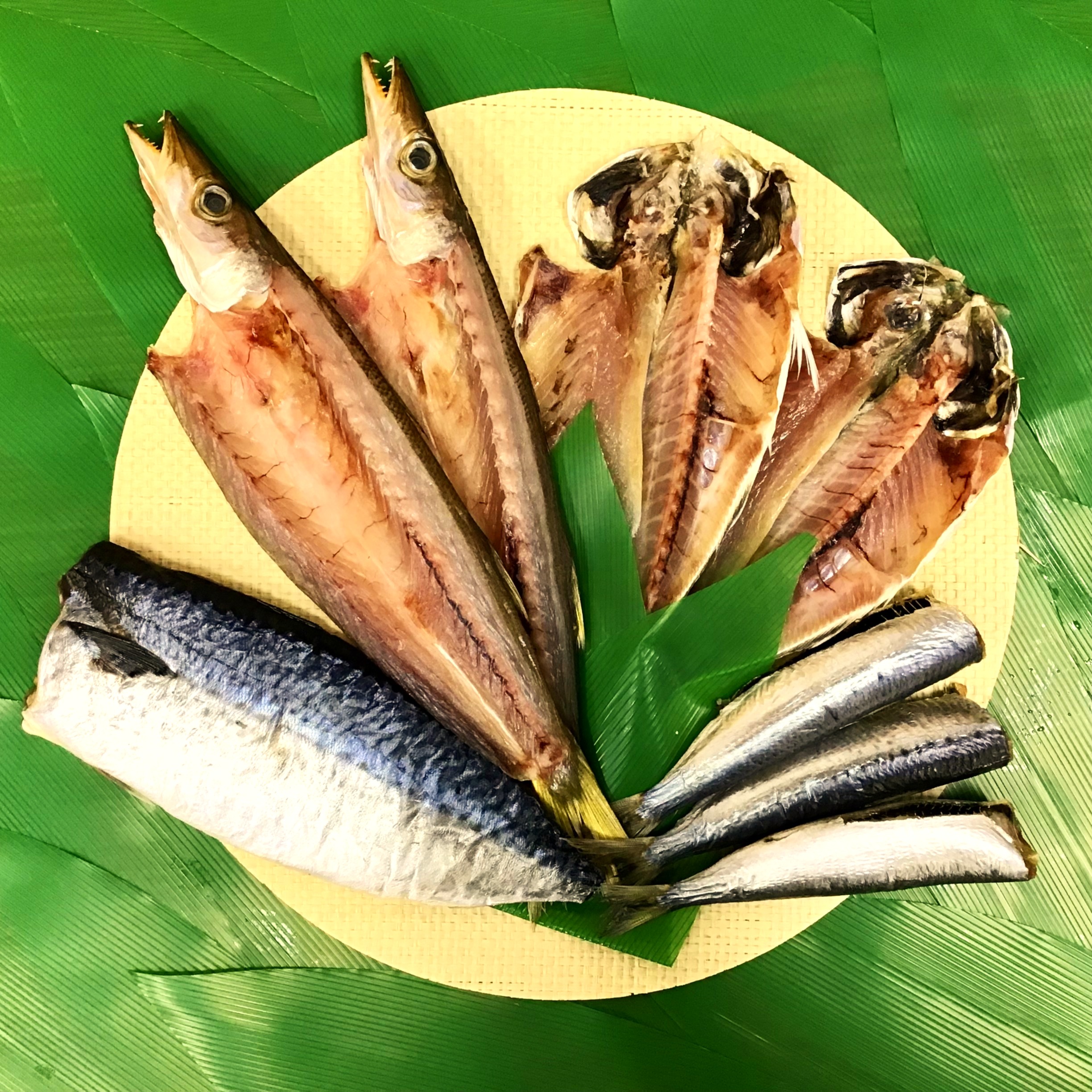 ひもの詰め合わせ